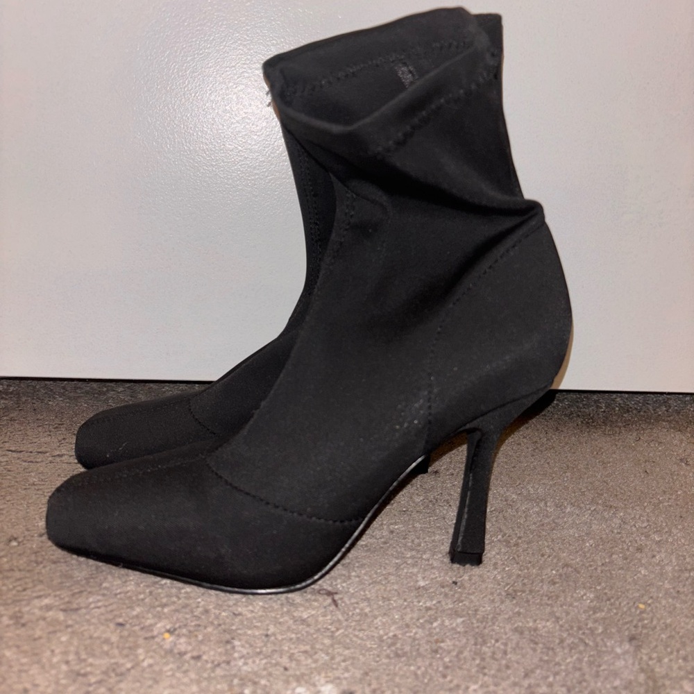 Elegant Black Stiletto Ankle Boots